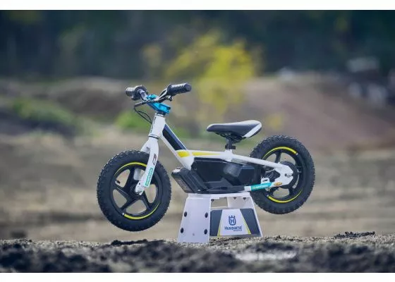 Husqvarna Replica 12eDrive - Lasten Sähköpyörä 9 Husqvarna Replica 12eDrive - Lasten Sähköpyörä - Image 7