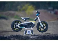 Husqvarna Replica 12eDrive - Lasten Sähköpyörä 15 Husqvarna Replica 12eDrive - Lasten Sähköpyörä -Polkupyörän Varusteet Myyntikauppa 105650 husqvarna 12edrive my22 1