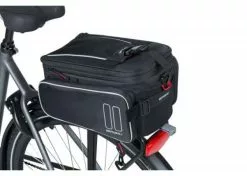 Basil Sport - Pyörän Takalaukku - MIK-kiinnityksellä - 7-15L- Musta -Polkupyörän Varusteet Myyntikauppa basil sport design trunkbag mik 7 15 liter black 8