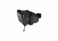 EVOC Satulalaukku M Musta